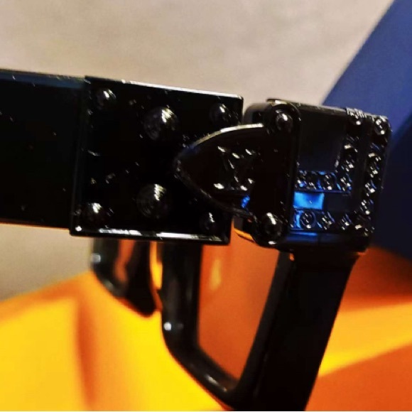 Louis Vuitton 1.1 Millionaire Cartoon Friends Monogram Black Sunglasses w Box - Picture 7 of 14